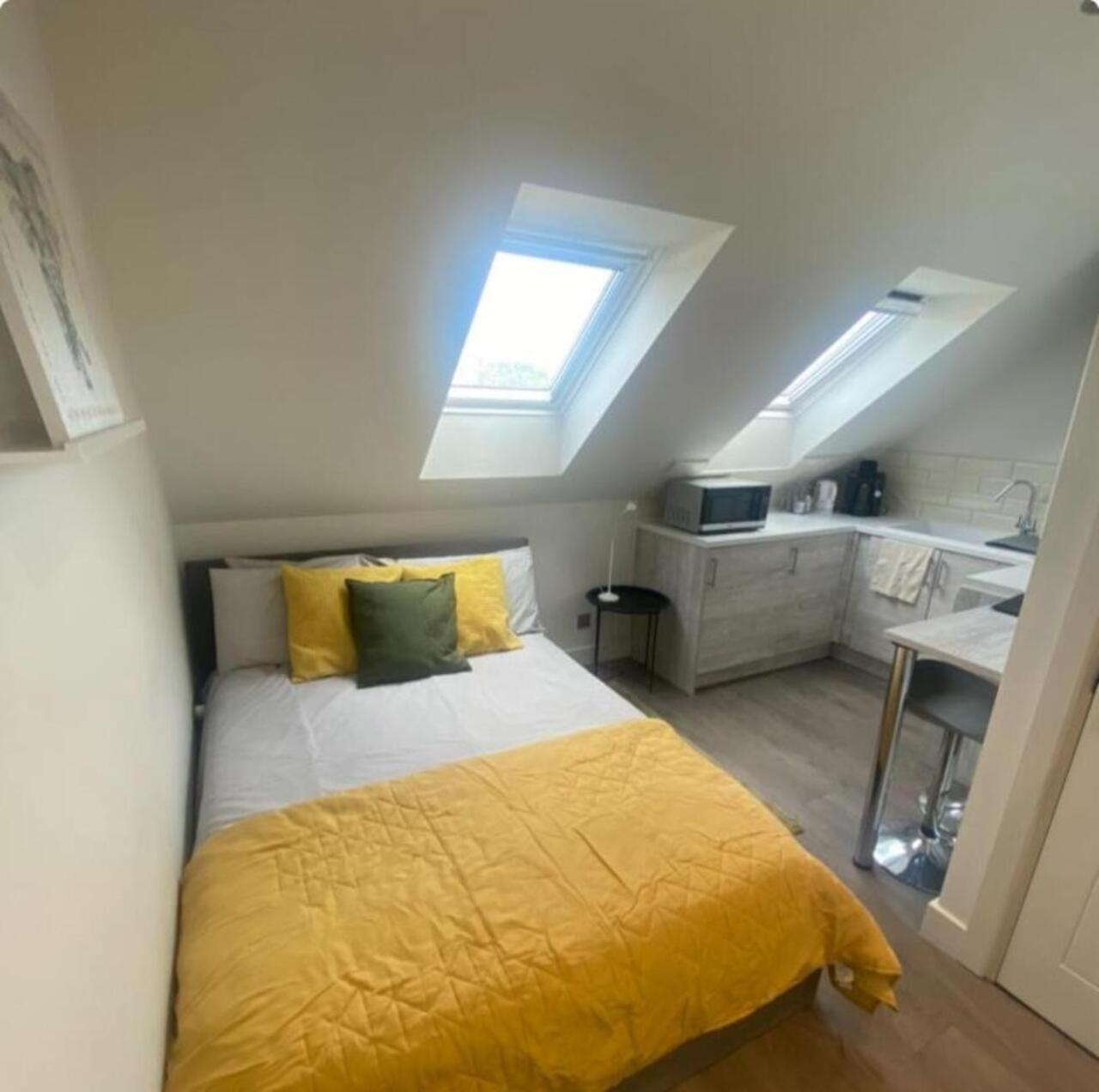 Quiet North London - 2 X Double Bedrooms - Close To Station And 20Mins Central London Totteridge Экстерьер фото